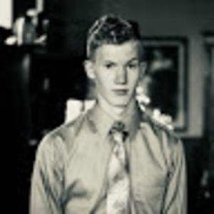 Meet your Posher, Travis